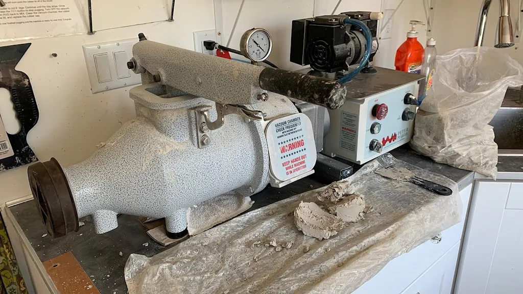 Recycling Clay: From Mud to Masterpiece! 21 Recycling Clay: From Mud to Masterpiece!