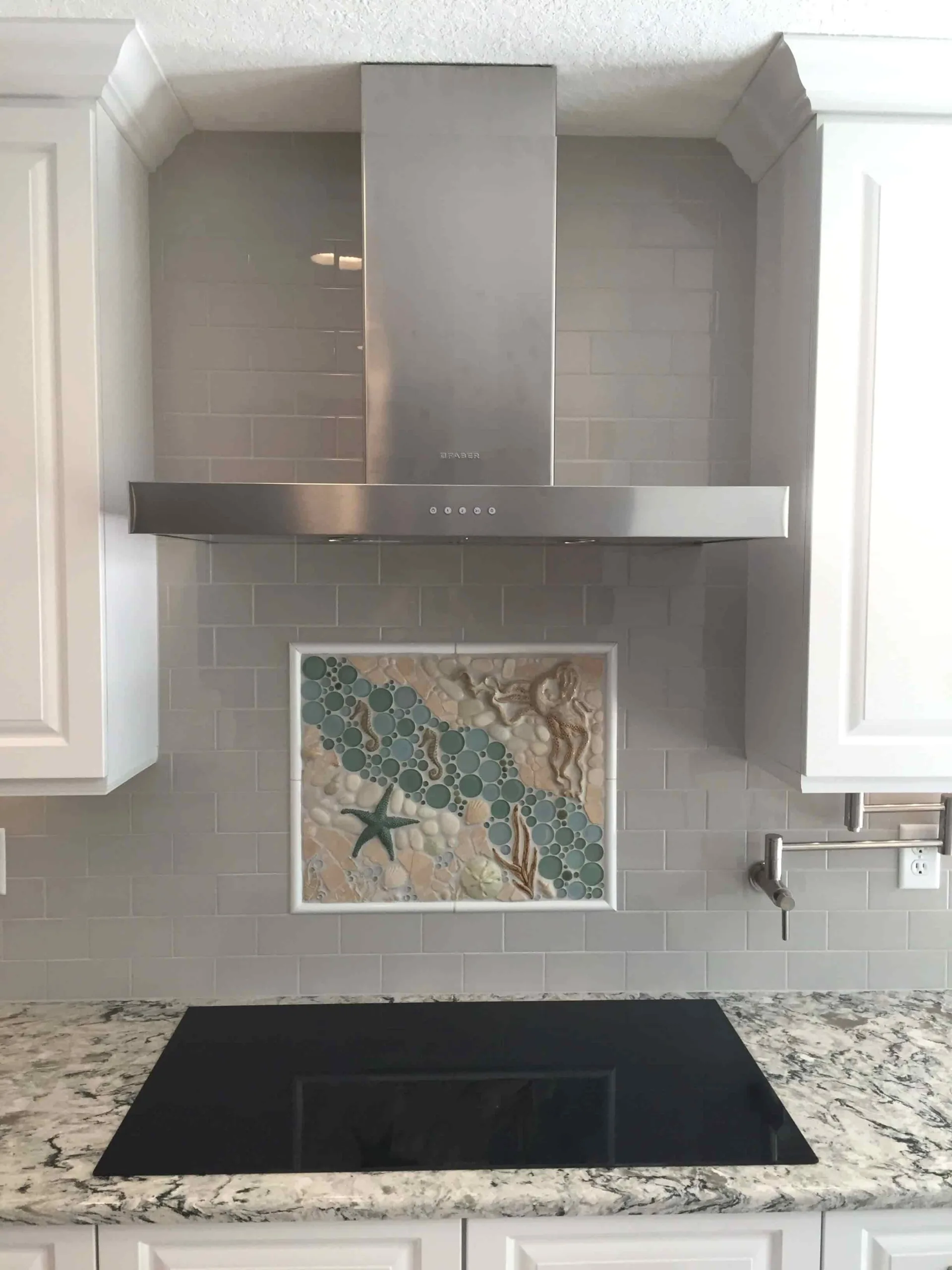 beach house tile kitchen backsplash