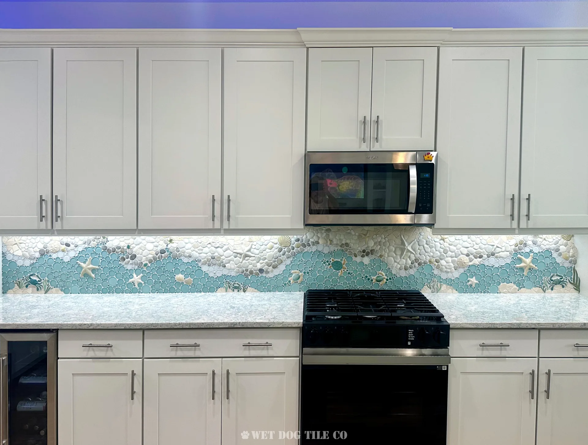 Wavy kitchen mosaic backsplash tile
